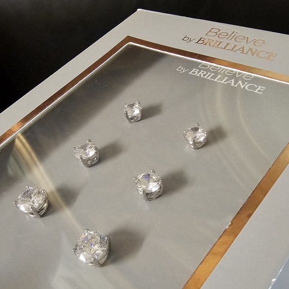 Silver Plated Cubic Zirconia Stud Earring Set New With Tags - Picture 3 of 3